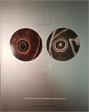 First  cover of 'TRACES. PRIMITIVE AND MODERN EXPRESSIONS.'