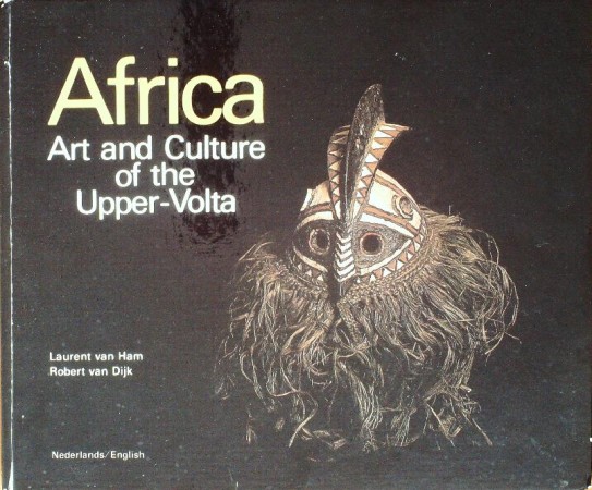 First  cover of 'AFRICAN ART FROM THE UPPER-VOLTA/AFRIKAANSE KUNST UIT OPPER-VOLTA.'