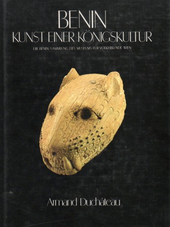 First  cover of 'BENIN. KUNST EINER KÖNIGSKULTUR.'