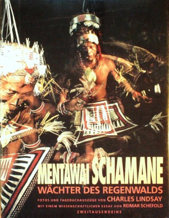 First  cover of 'MENTAWAI SCHAMANE. W&AumlCHTER DES REGENWALDS. MENSCHEN, NATUR UND GEISTER IM URWALD INDONESIENS.'