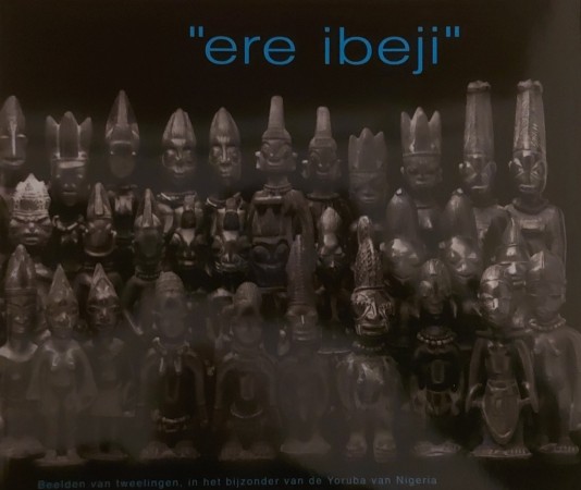 First  cover of 'ERE IBEJI. BEELDEN VAN TWEELINGEN, IN HET BIJZONDER VAN DE YORUBA VAN NIGERIA.'