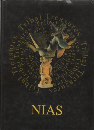 First  cover of 'NIAS.TRIBAL TREASURES. COSMIC REFLECTIONS IN STONE, WOOD AND GOLD.'