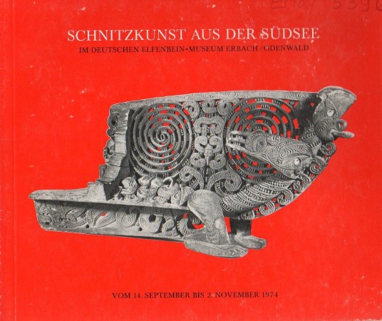 First  cover of 'SCHNITZKUNST AUS DER SÜDSEE IM DEUTSCHEN ELFENBEIN-MUSEUM ERBACH/ODENWALD.'