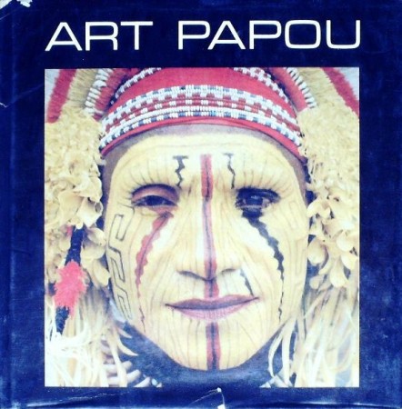 First  cover of 'ART PAPOU.'