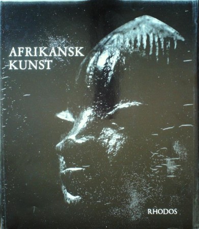 First  cover of 'AFRIKANSK KUNST. POUL HOLM OLSEN SAMLINGEN.'