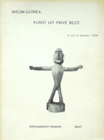 First  cover of 'NIEUW-GUINEA. KUNST UIT PRIVE BEZIT 5 JULI-4 OKTOBER 1958, CATALOGUS NO. 1.'